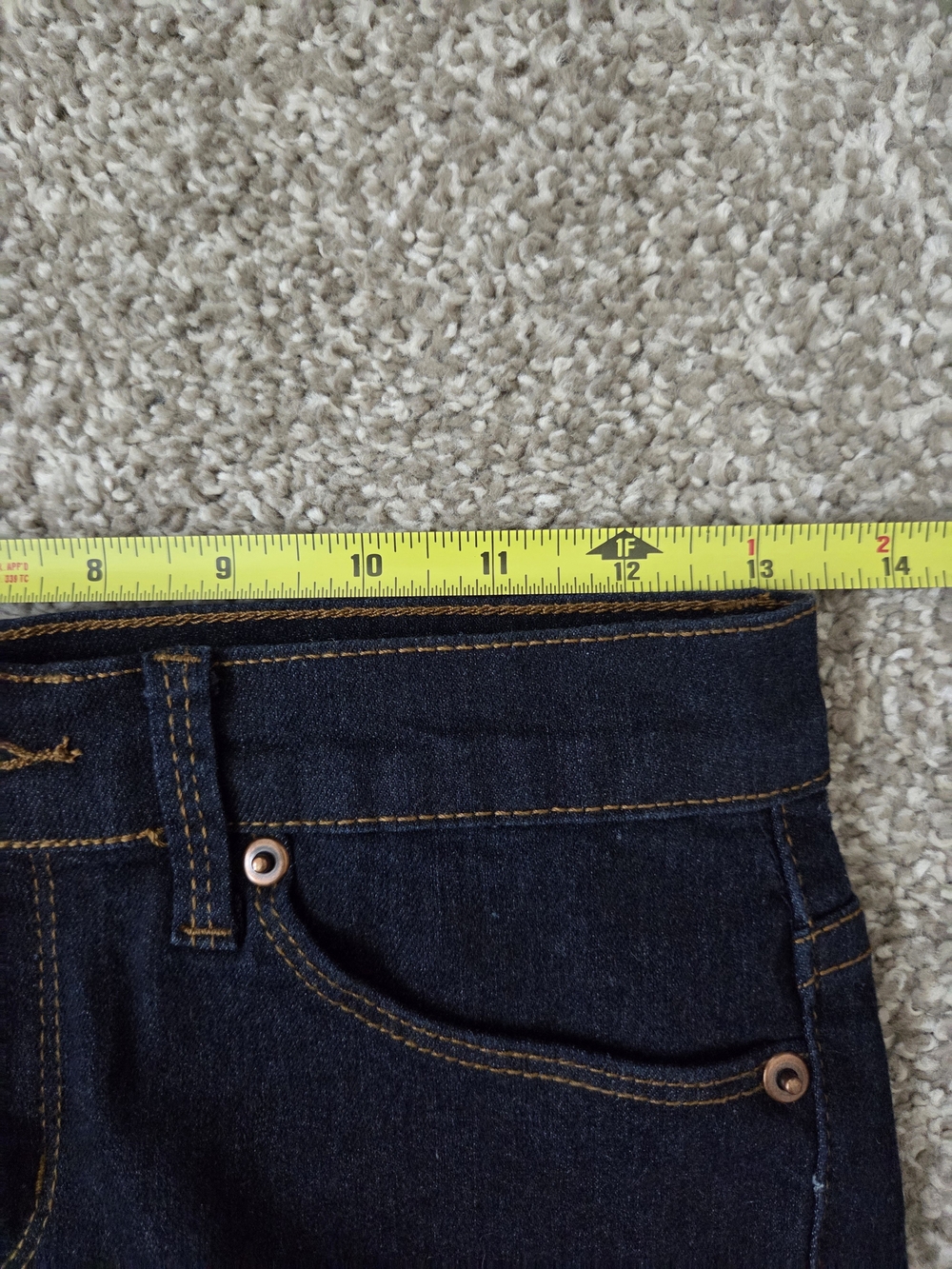 Forever 21 Sz 25 Dark Wash Skinny Denim Jeans Gold Stitching 5-Pockets - Picture 6 of 8